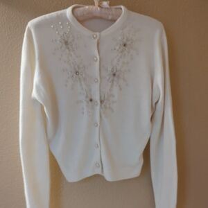 OriginalTobi of California beaded flowers ivory cardigan